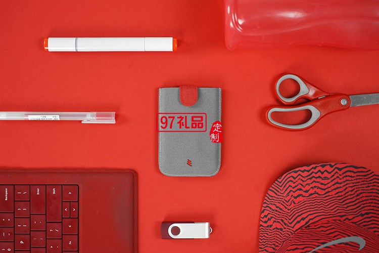 抽拉式卡包糖果色創(chuàng)意卡包