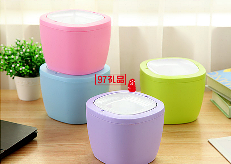 培訓機構定制案例   廣告收納筒