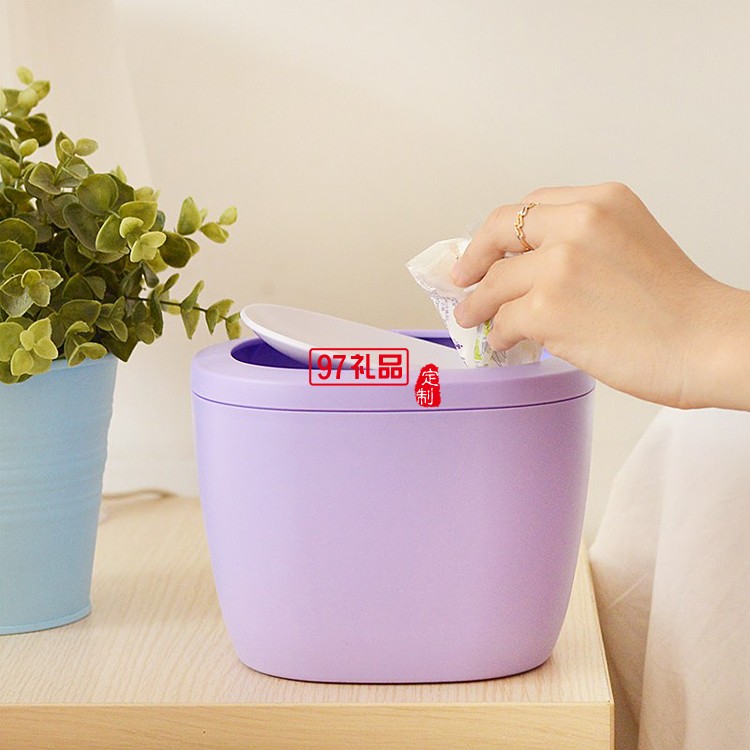 培訓機構定制案例   廣告收納筒