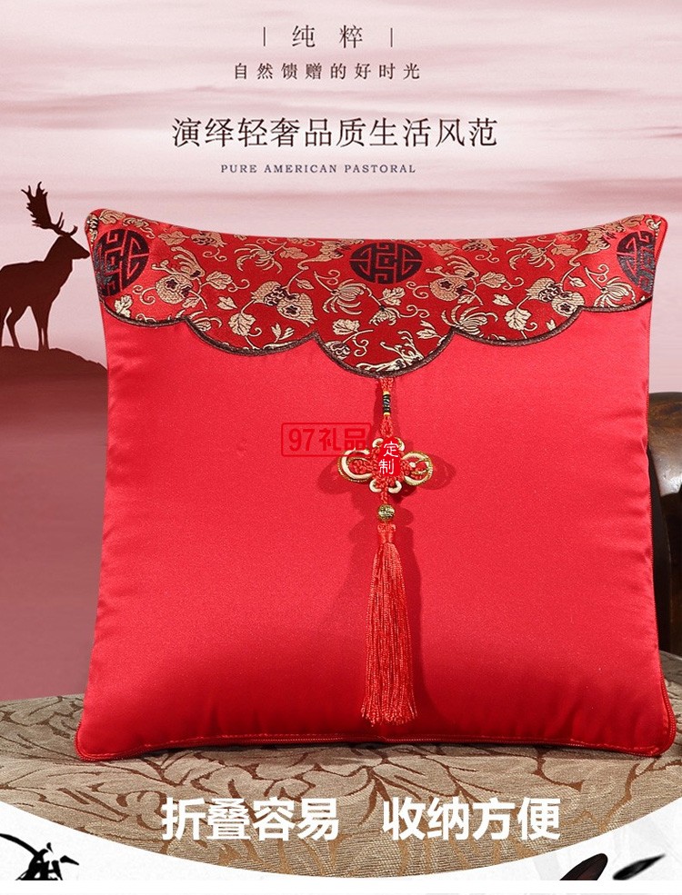 紅色中國結抱枕被經典喜慶抱枕保險珠寶禮品兩用靠枕被 中國風-大紅 抱枕