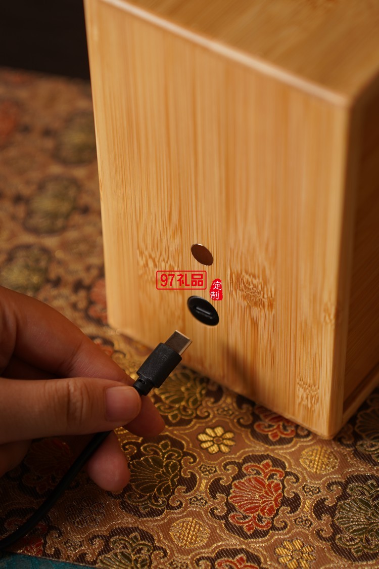 鹿鳴芳華新款月餅禮盒創意中秋節禮品盒高端國風月餅定制