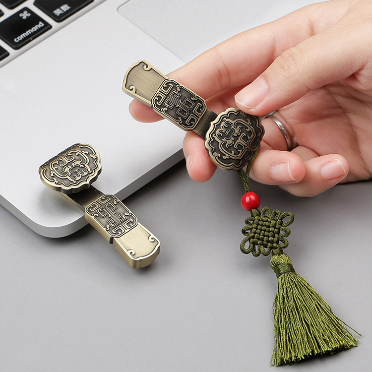 公司搞促銷送什么禮品 ?企業廣告促銷活動送哪些小禮品